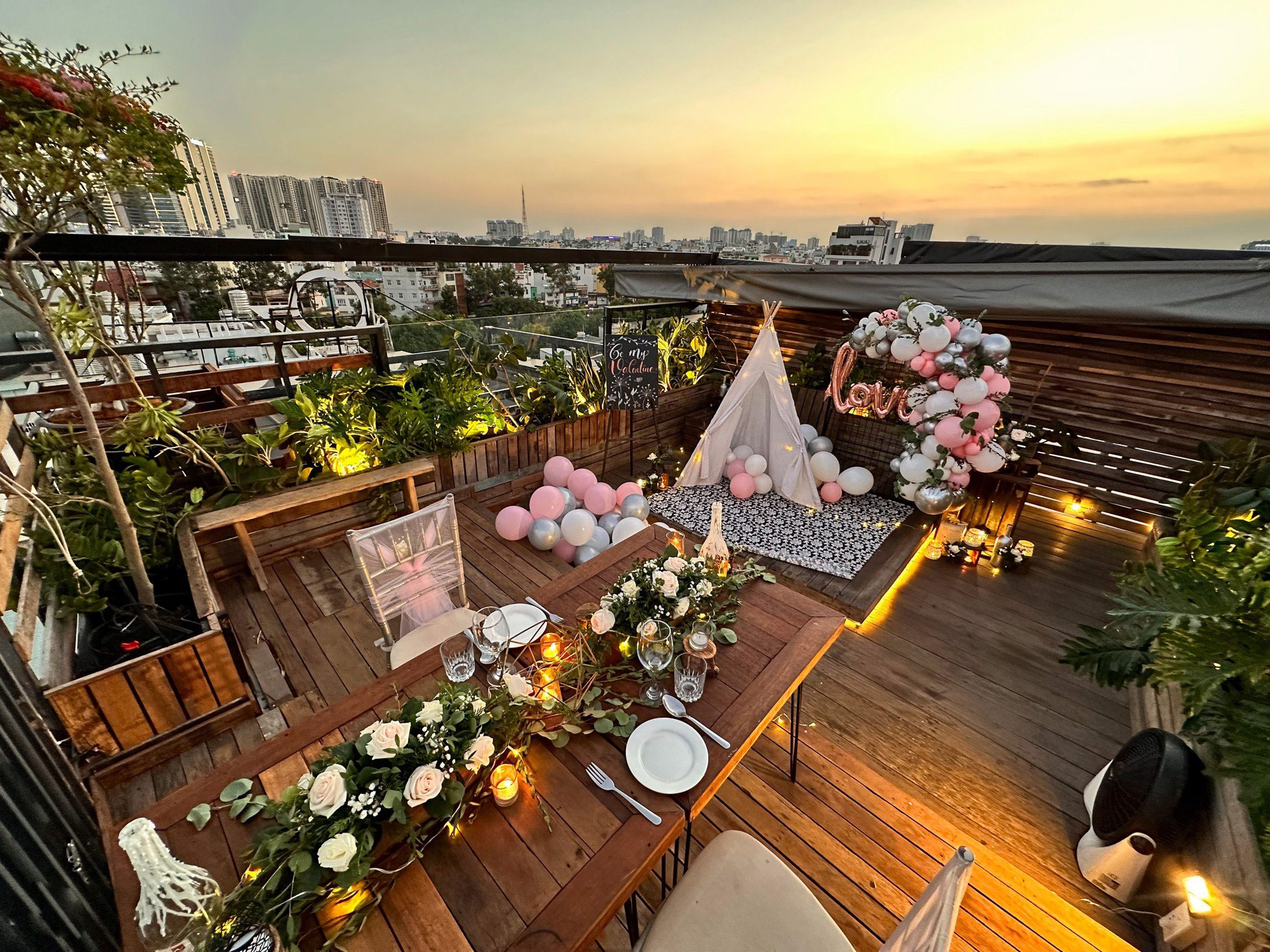 quán cafe phòng riêng cho 2 người