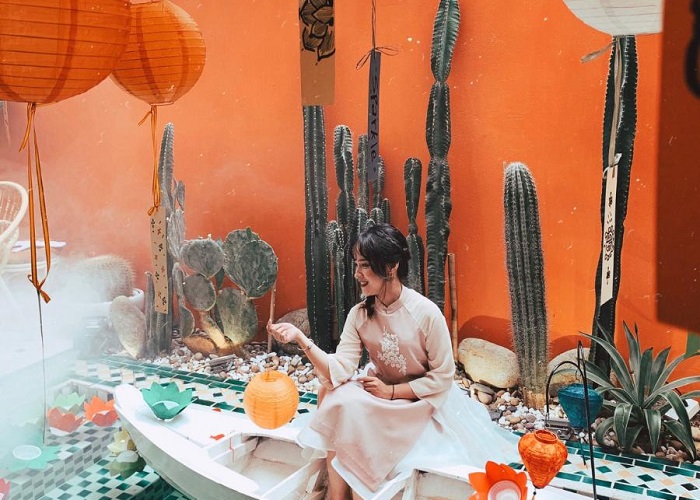 trang trí trung thu quán cafe