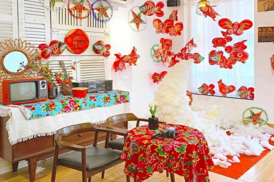 trang trí trung thu quán cafe