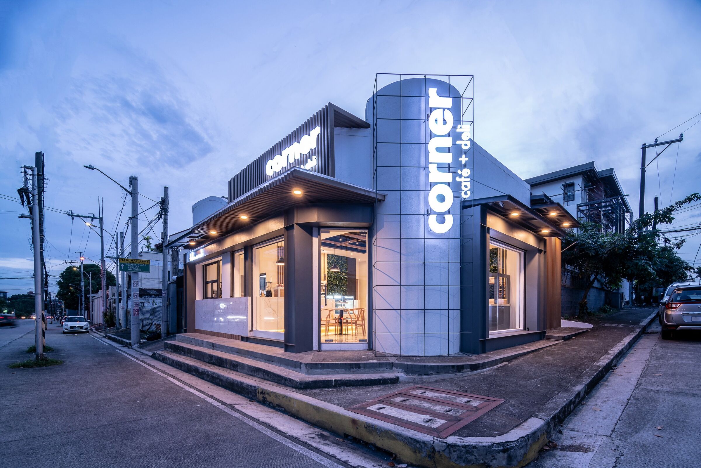 thiết kế quán cafe 2 mặt tiền