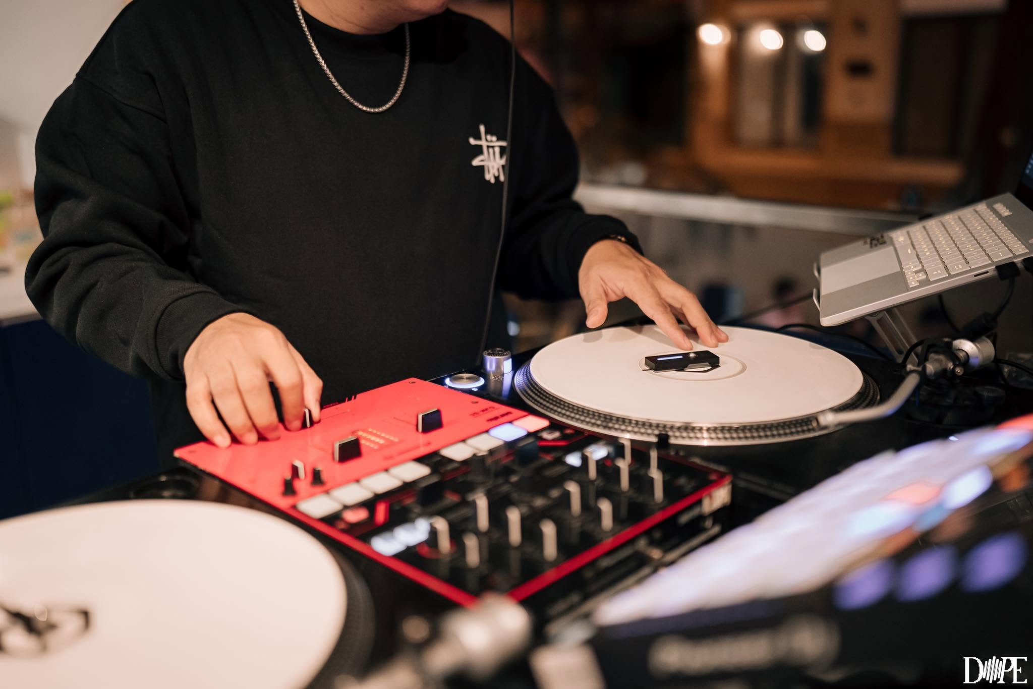 quán cà phê dj